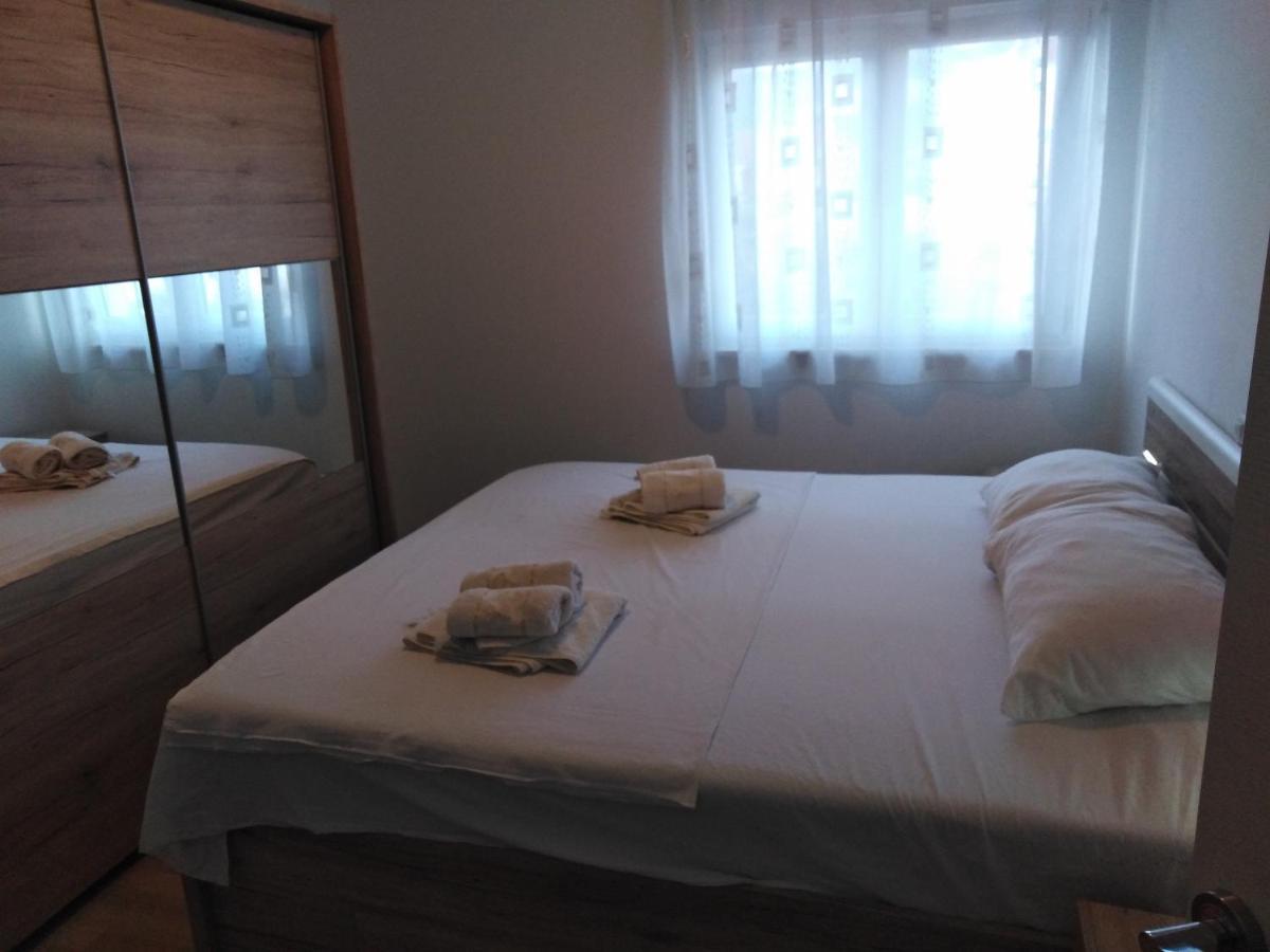 Apartman Visic 1692 Kaštela Buitenkant foto