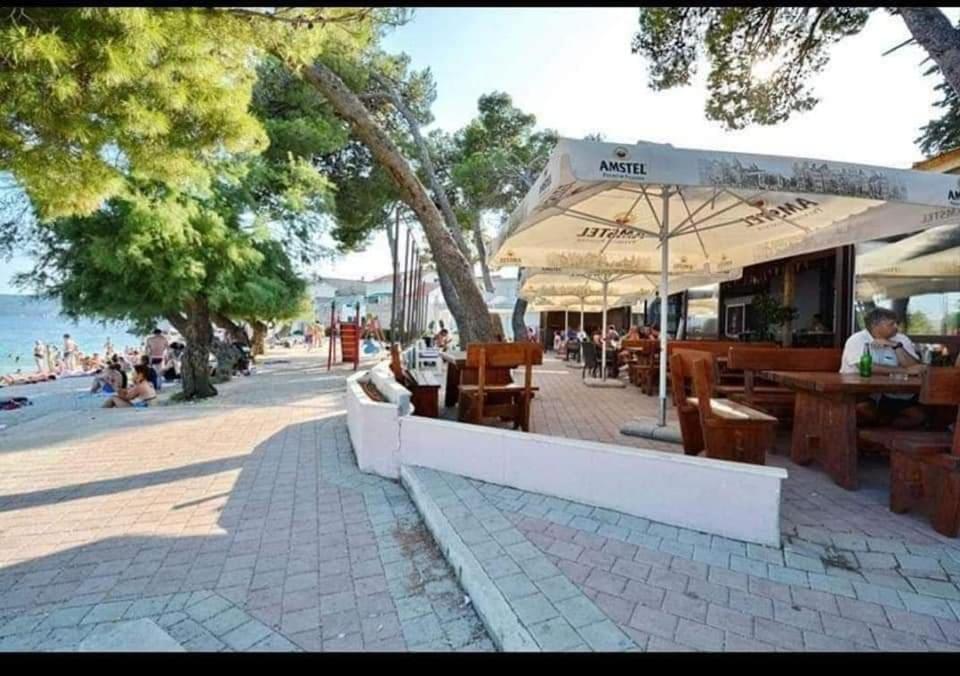 Apartman Visic 1692 Kaštela Buitenkant foto